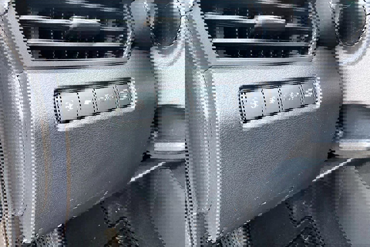 Used 2020 Nissan Altima 2.5 SV image 33