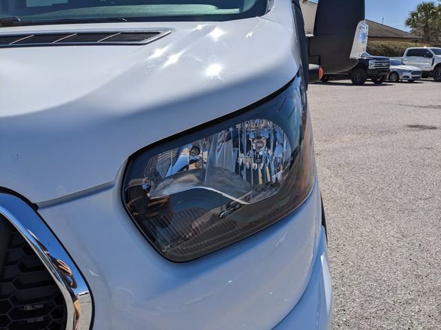 Used 2025 Ford Transit 350 XLT image 9