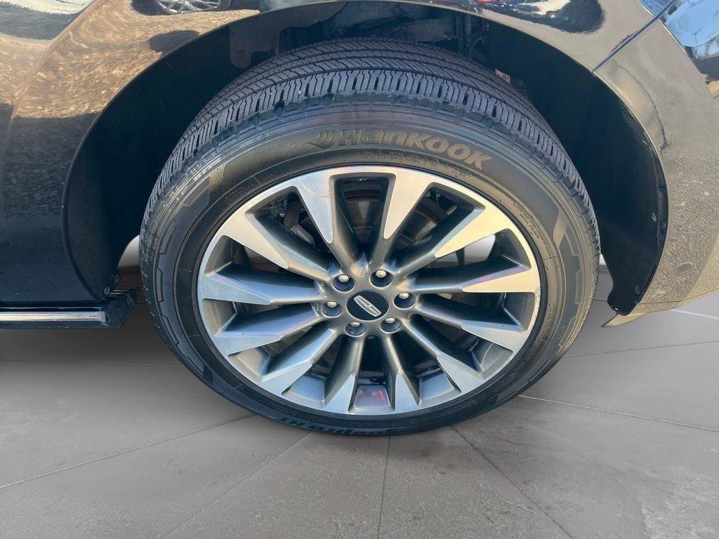 Used 2021 Lincoln Navigator L Reserve w/ Luxury Package image 11