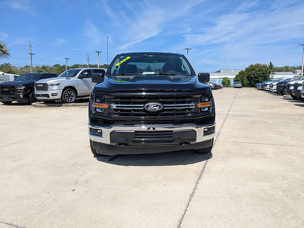 Used 2025 Ford F150 XLT w/ Equipment Group 301A Standard AWD/4WD image 8