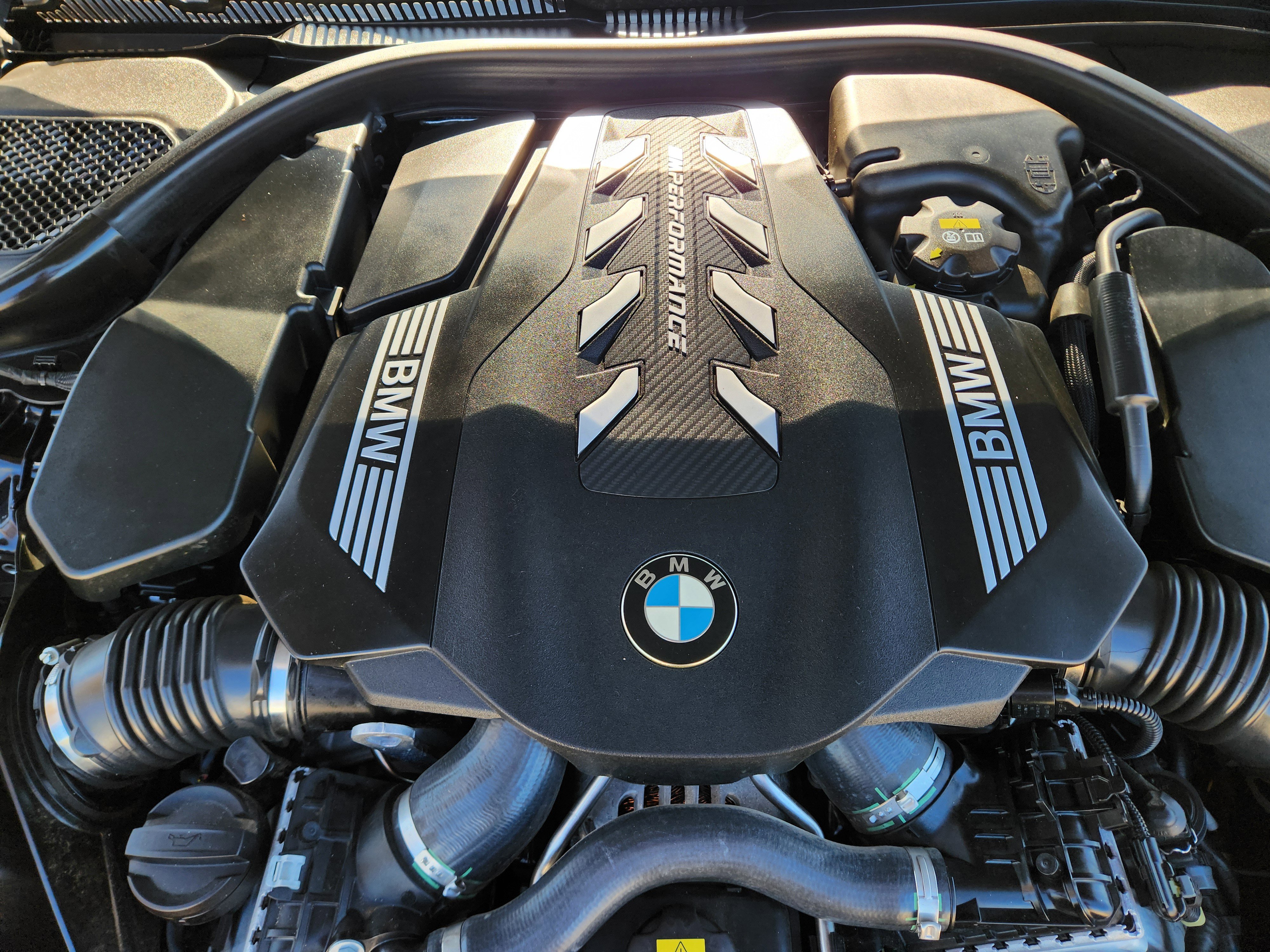 Used 2021 BMW M550i xDrive M550i xDrive w/ Premium Package image 42