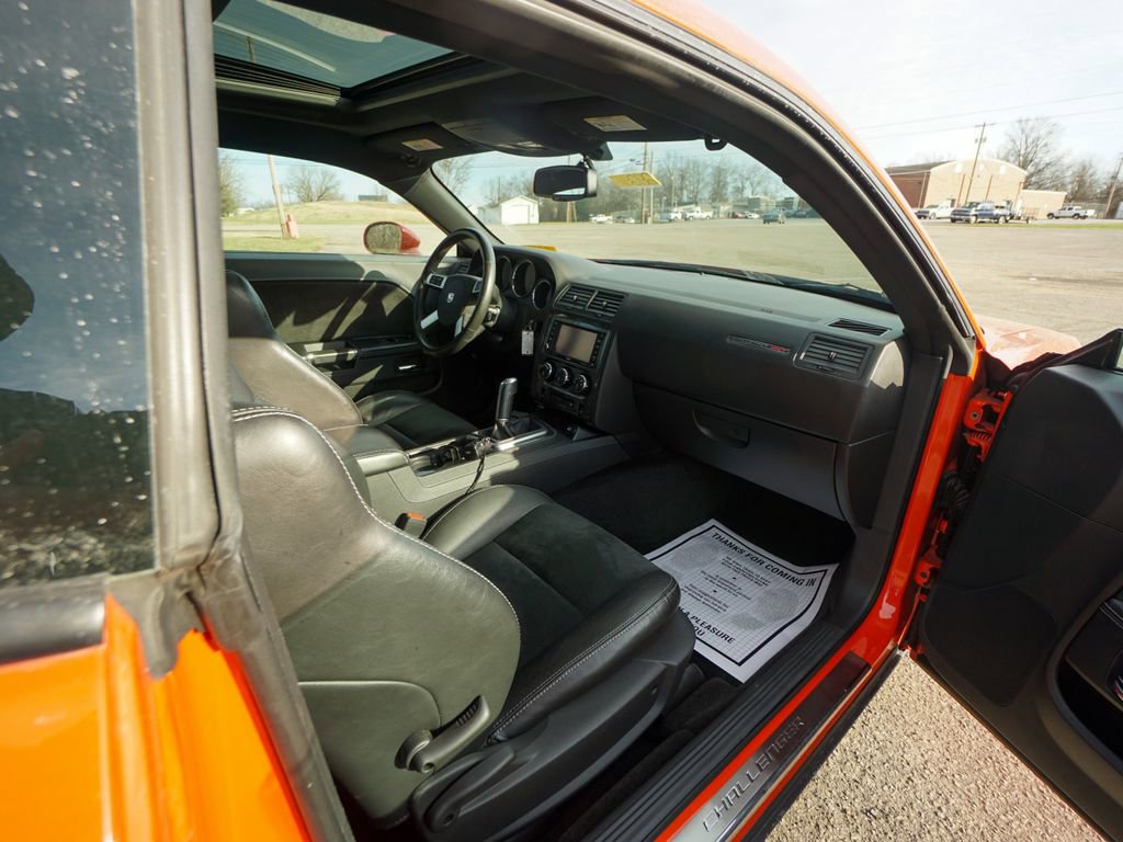 Used 2009 Dodge Challenger SRT8 w/ SRT Option Group II image 23