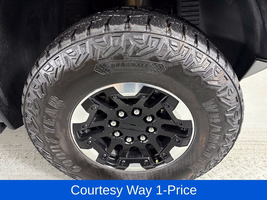Used 2025 GMC Hummer EV 3X w/ Extreme Off-Road Package AWD/4WD image 13