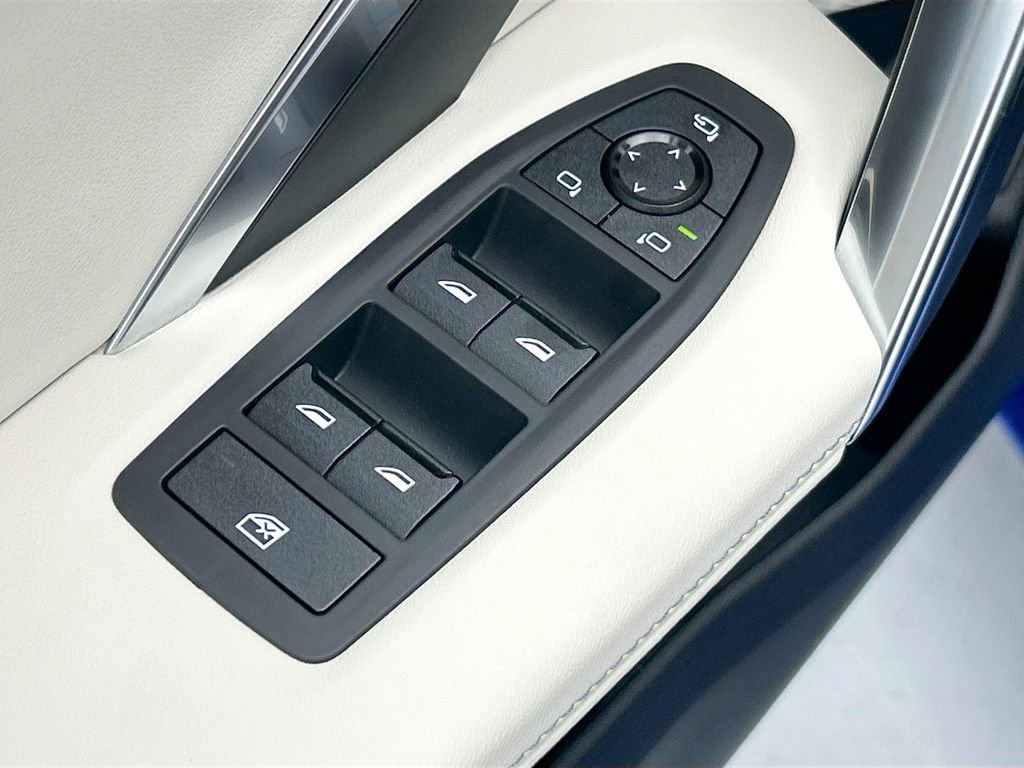 New 2026 BMW X2 xDrive28i w/ Technology Package image 21