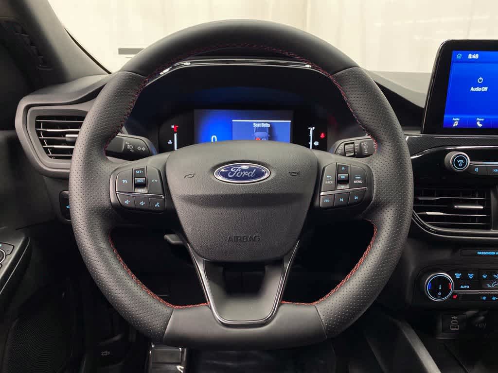 Used 2025 Ford Escape ST-Line Select AWD/4WD image 18