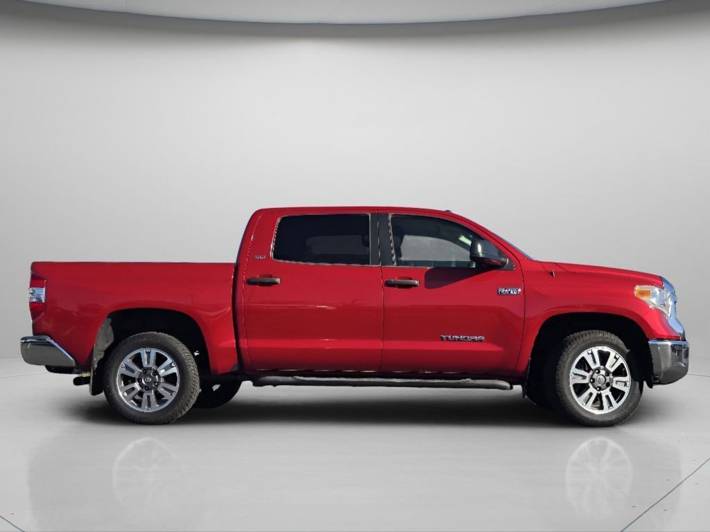 Used 2017 Toyota Tundra SR5 w/ SR5 Upgrade Package AWD/4WD image 25
