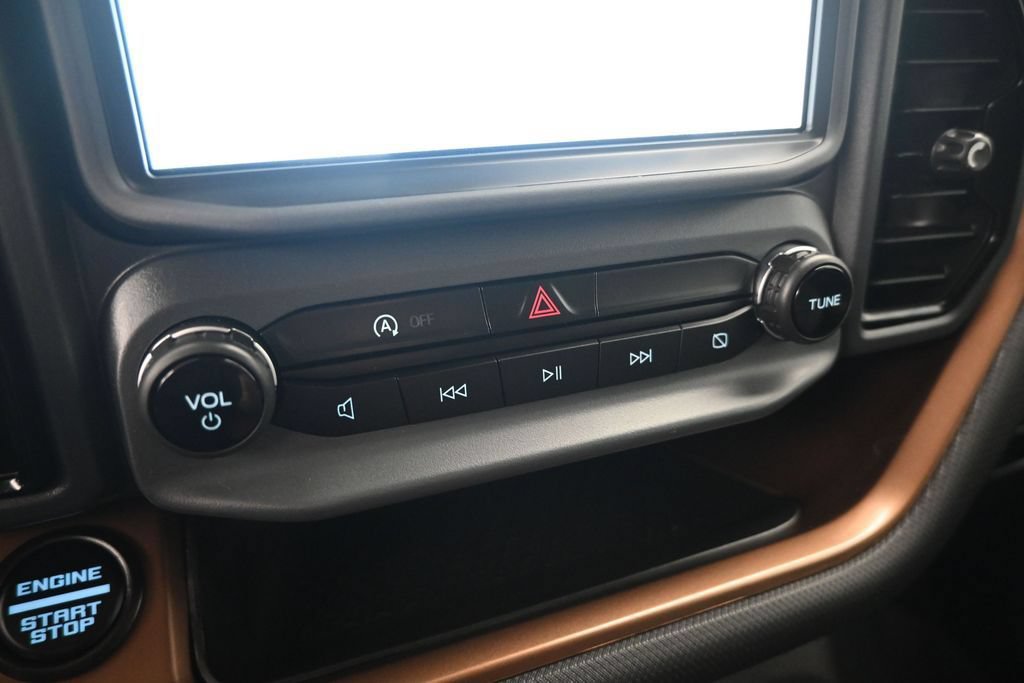 Certified 2023 Ford Bronco Sport Outer Banks w/ Tech Package AWD/4WD image 17