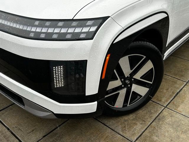 New 2026 Hyundai Ioniq 9 SEL image 2