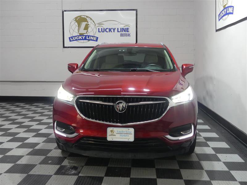 Used 2020 Buick Enclave Essence image 2