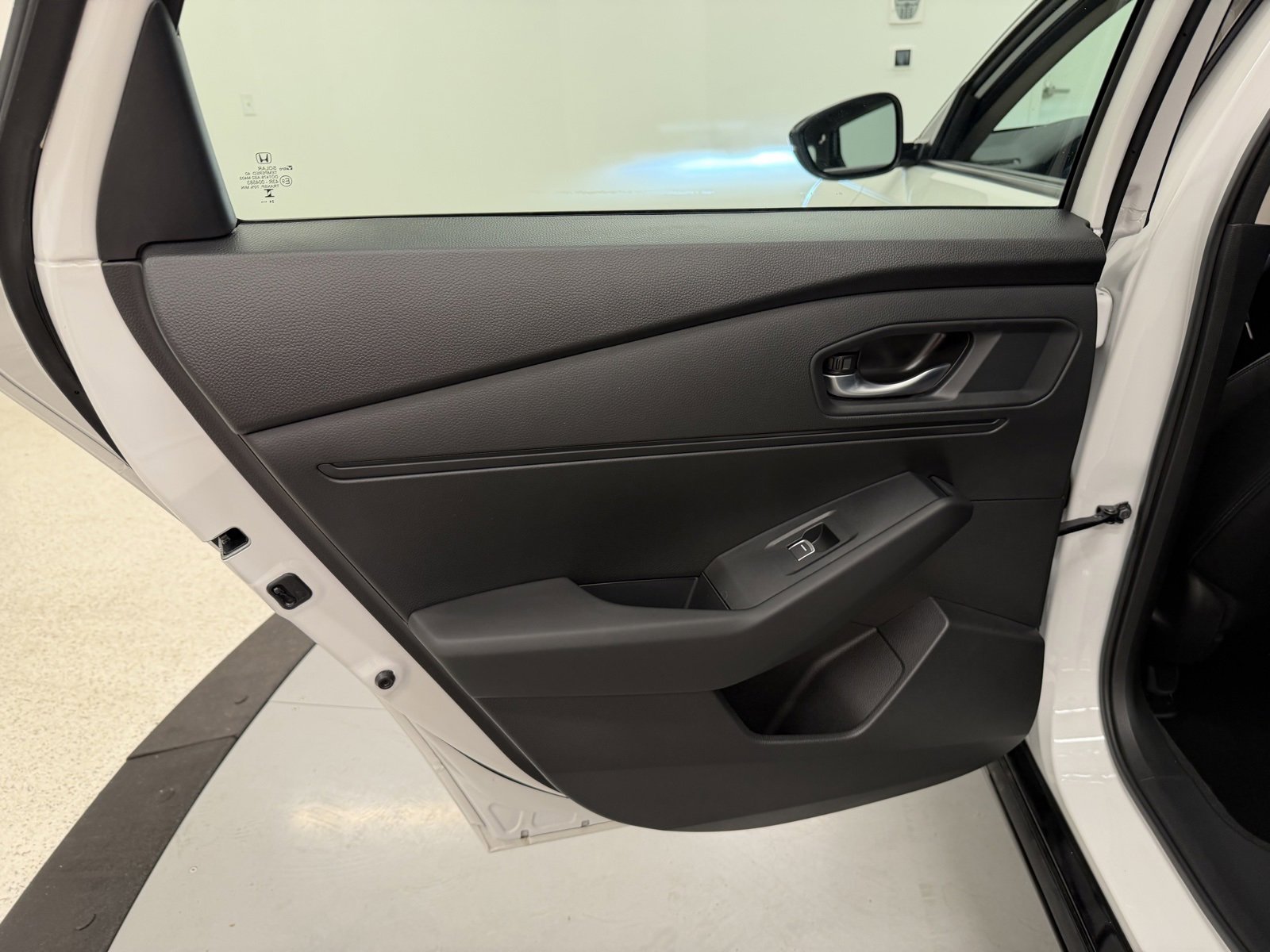 Used 2025 Honda Accord EX-L image 43