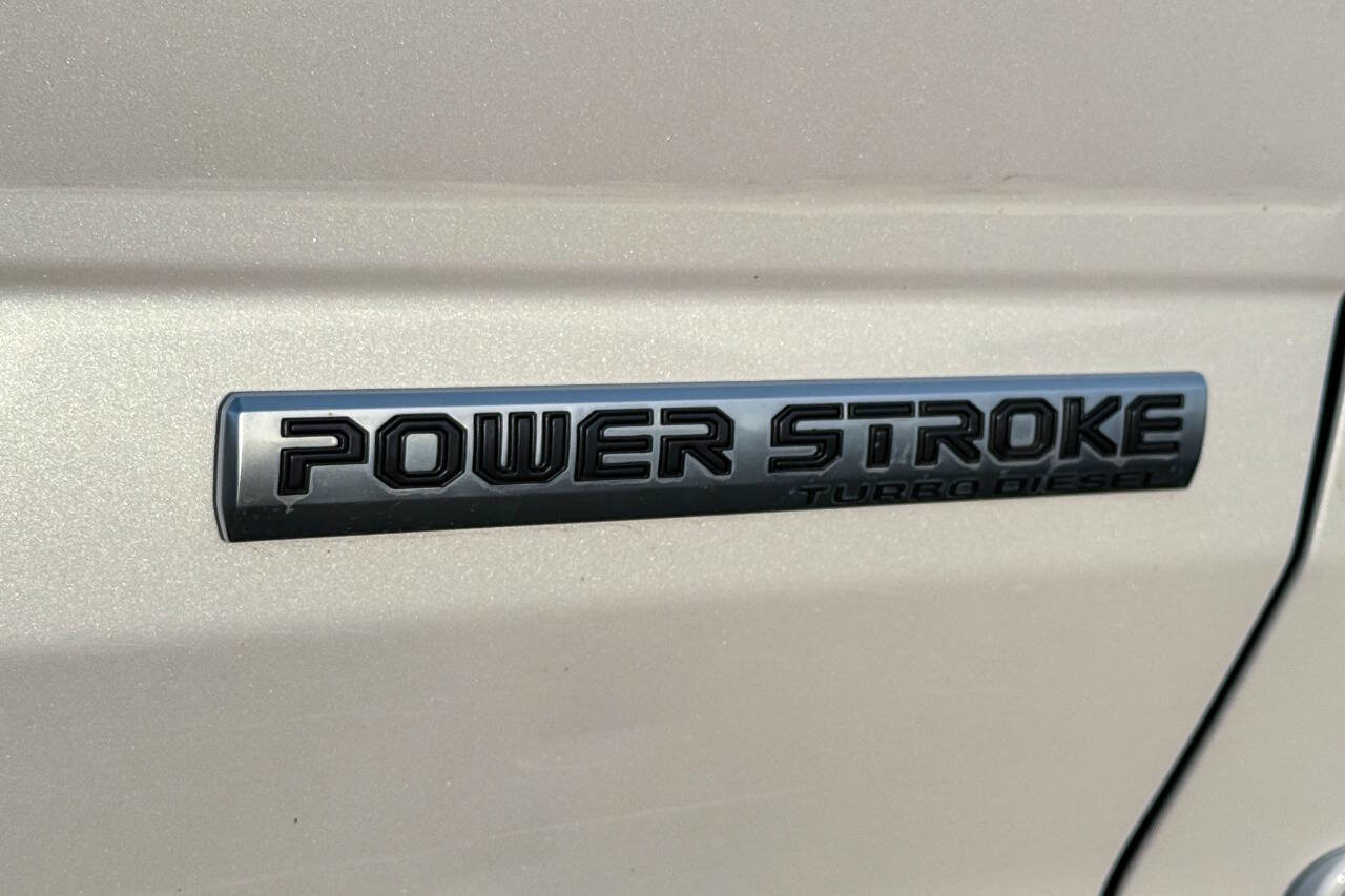 Used 2018 Ford F150 Platinum w/ Equipment Group 701A Luxury image 47