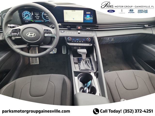 New 2025 Hyundai Elantra SEL w/ Cargo Package image 12