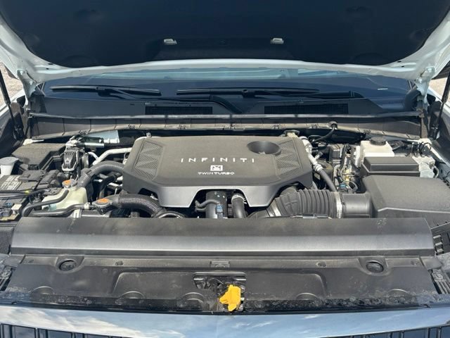 New 2026 INFINITI QX80 4WD w/ Sport Exterior Package image 9