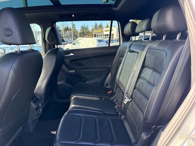 Used 2020 Volkswagen Tiguan SEL Premium R-Line image 18