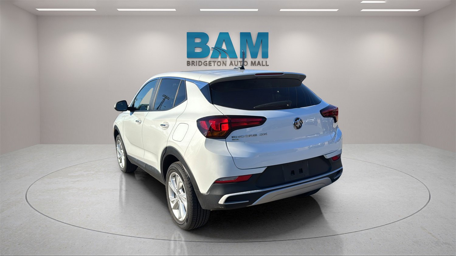 Used 2022 Buick Encore GX Preferred w/ Cold Weather Comfort Package image 5