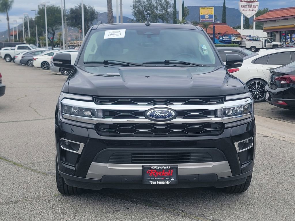 Used 2024 Ford Expedition Max Limited image 2
