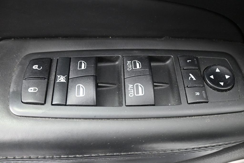 Used 2021 Jeep Grand Cherokee High Altitude AWD/4WD image 27