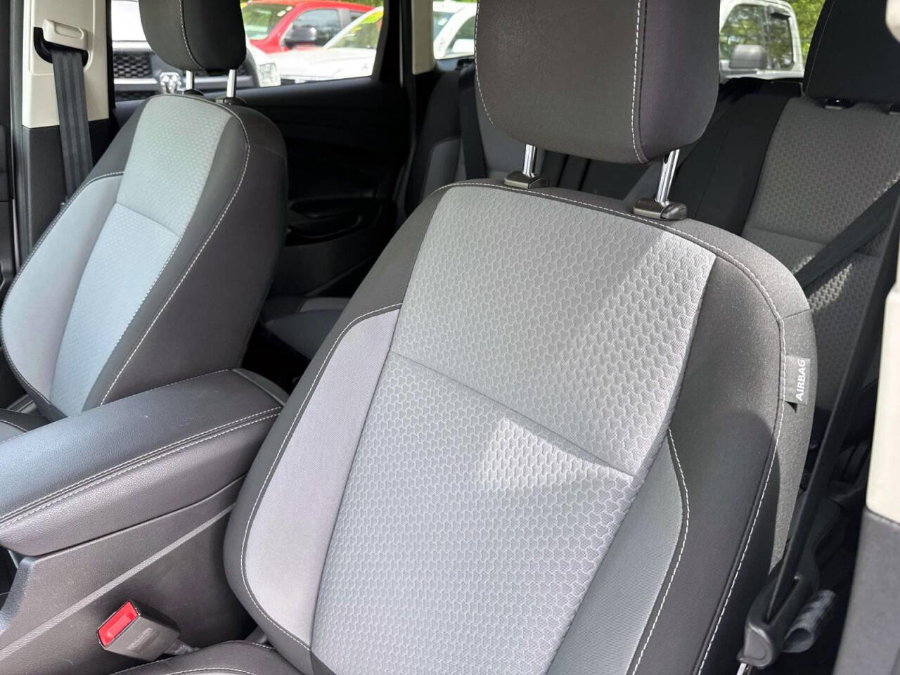 Used 2019 Ford Escape SE AWD/4WD image 19