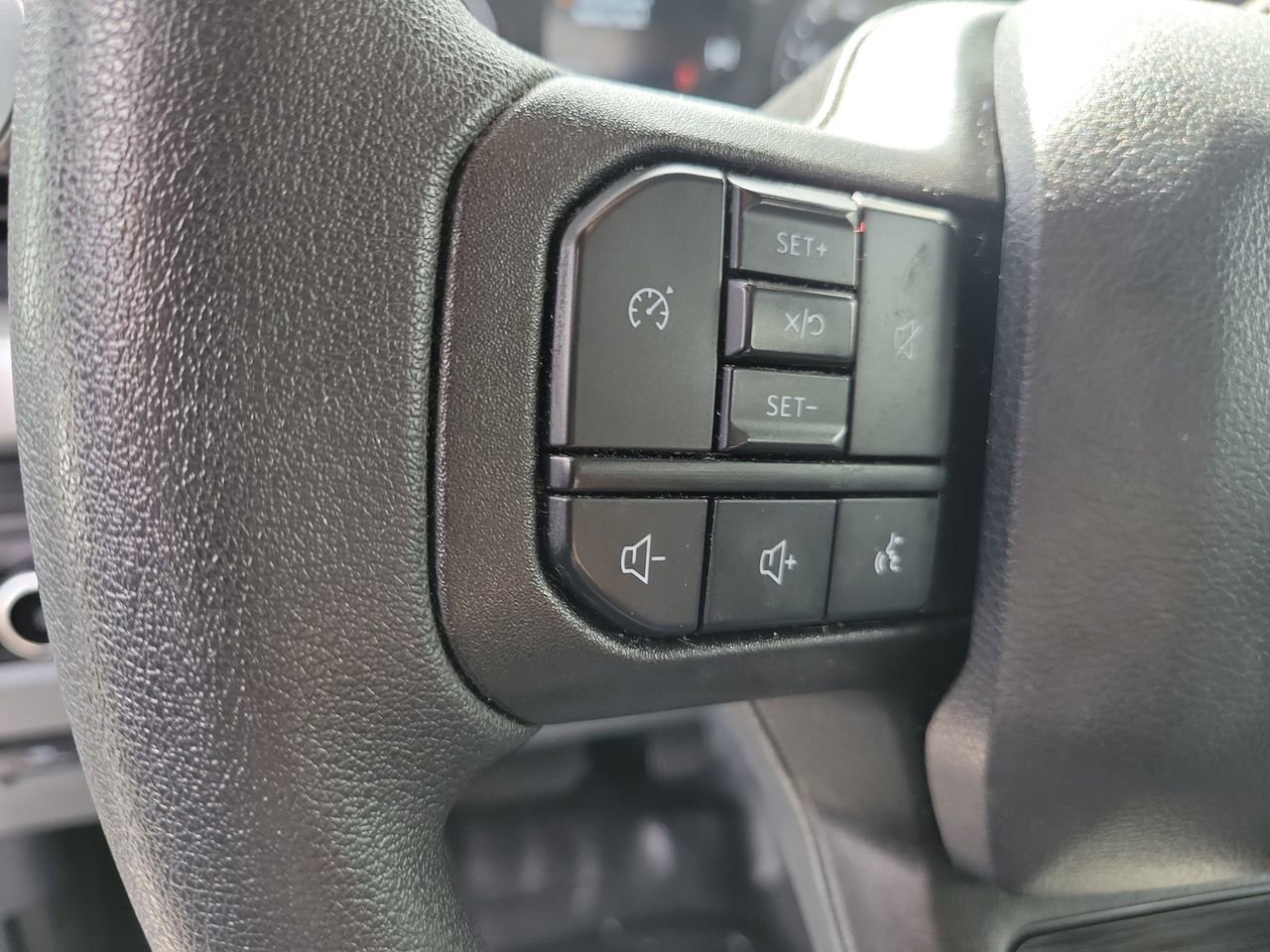 Used 2024 Ford F350 XL AWD/4WD image 24