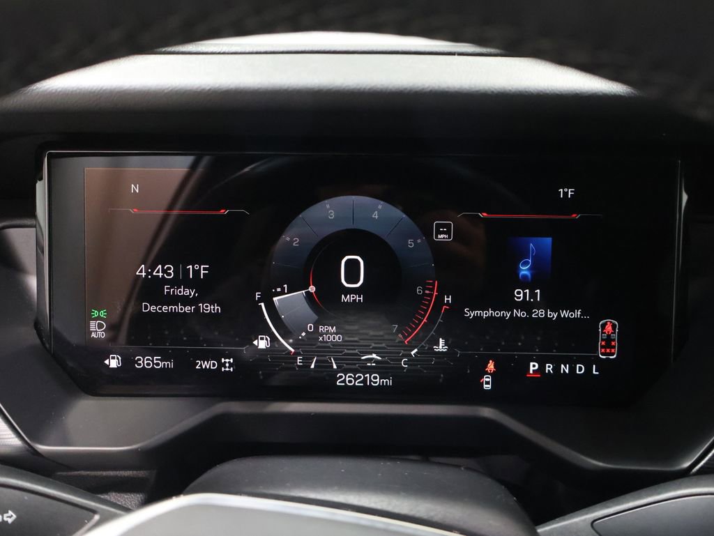 Used 2024 GMC Acadia Elevation image 41