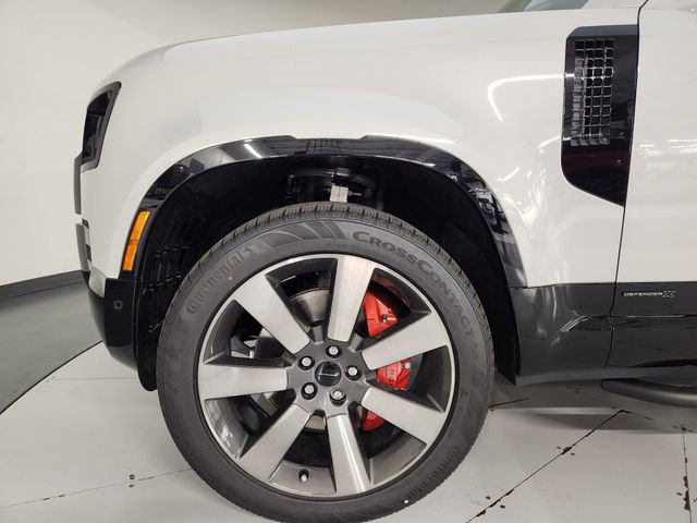 New 2026 Land Rover Defender 110 X image 11