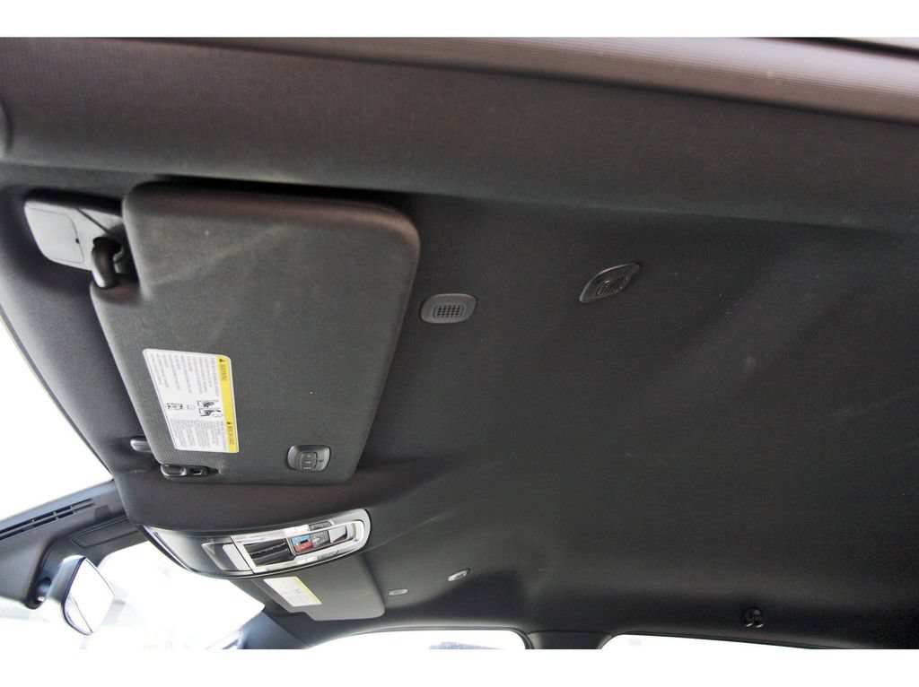 Used 2026 RAM 1500 Laramie AWD/4WD image 25