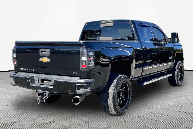 Used 2017 Chevrolet Silverado 2500 LTZ w/ Duramax Plus Package AWD/4WD image 5
