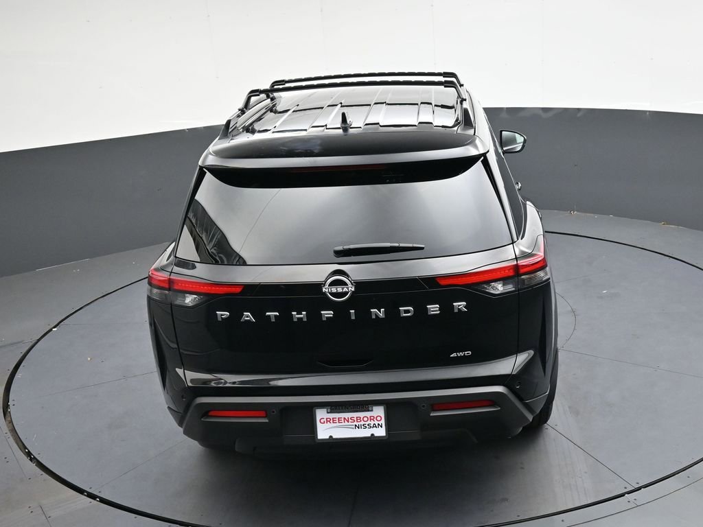 Used 2025 Nissan Pathfinder SV image 22