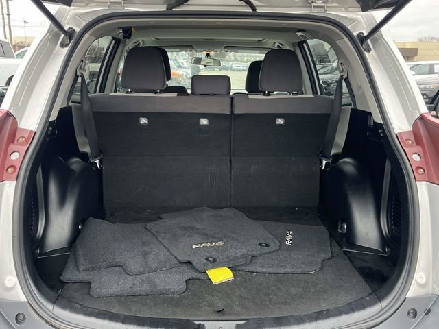 Used 2015 Toyota RAV4 XLE image 20