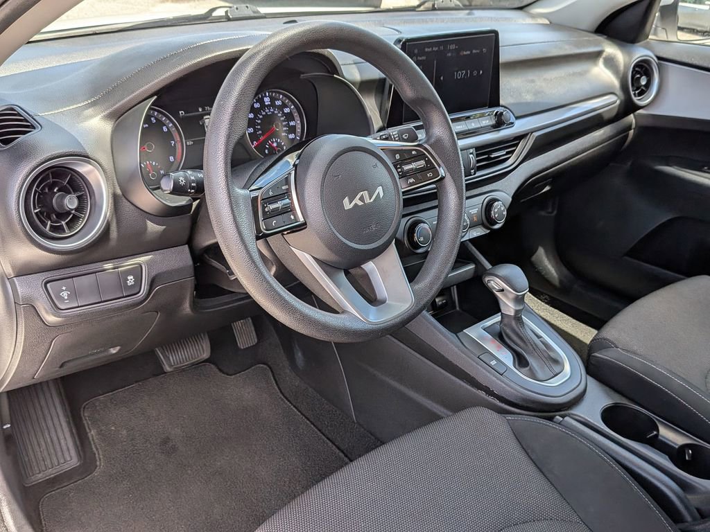 Used 2023 Kia Forte LXS FWD image 33