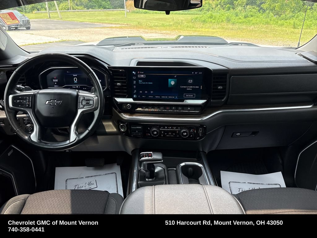 Used 2023 Chevrolet Silverado 1500 LT Trail Boss w/ Convenience Package II AWD/4WD image 16