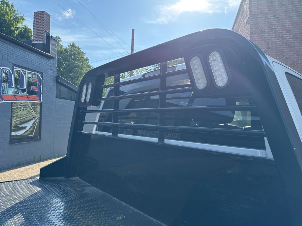 Used 2022 RAM 5500 Tradesman w/ Chrome Appearance Group AWD/4WD image 10