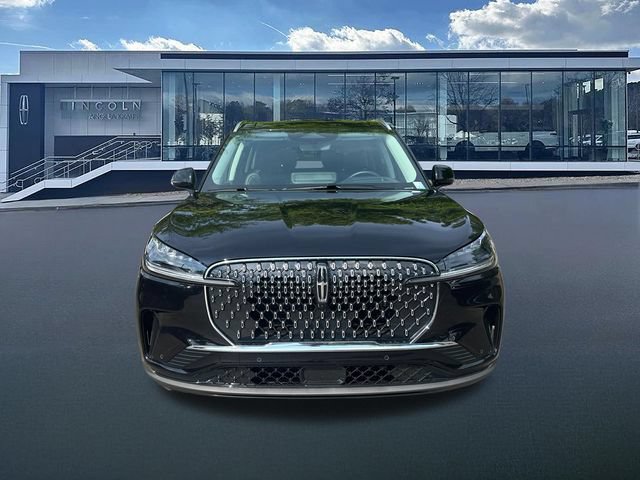 New 2026 Lincoln Aviator Reserve w/ Luxury Package RWD image 2