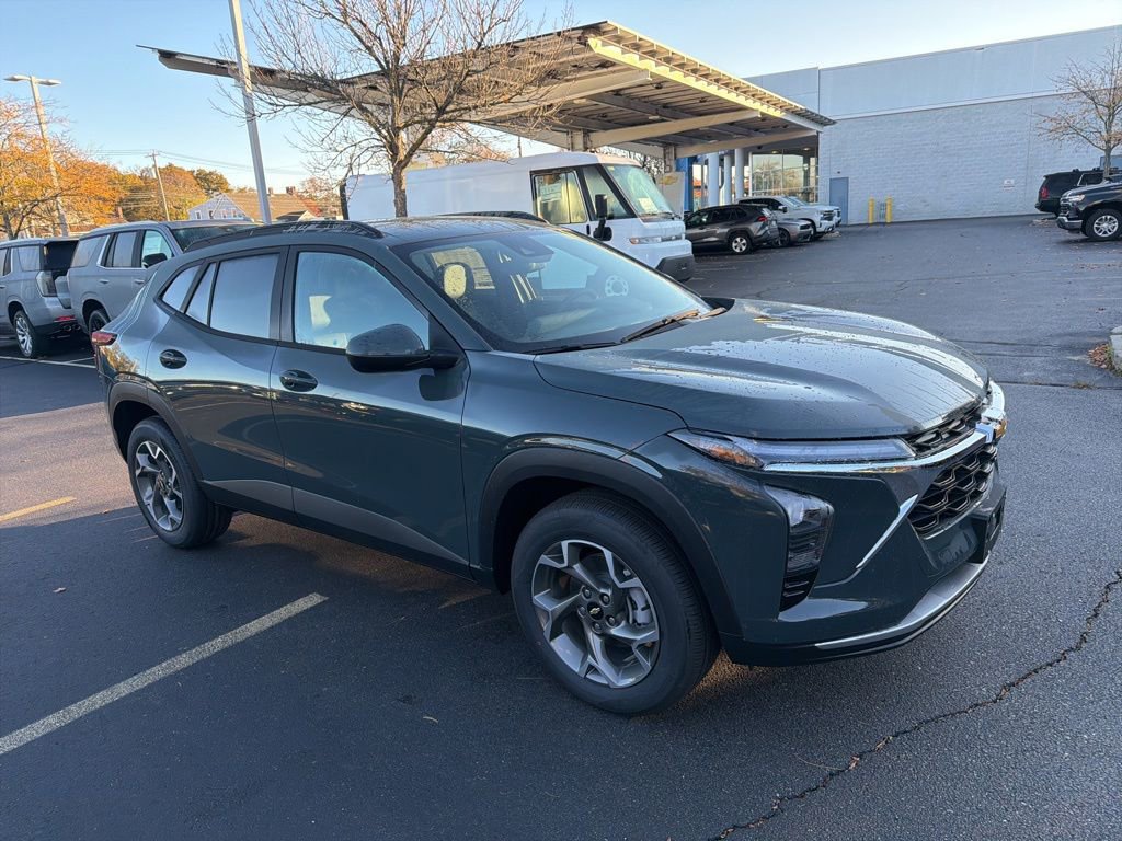 New 2026 Chevrolet Trax LT w/ Driver Confidence Package