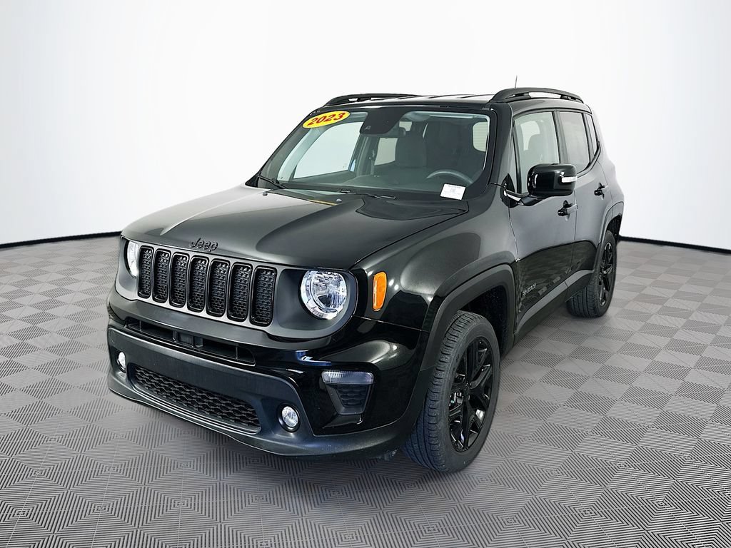 Used 2023 Jeep Renegade Altitude AWD/4WD image 5