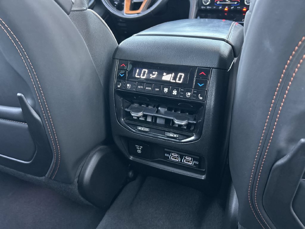 Used 2022 Jeep Grand Cherokee L Summit AWD/4WD image 22