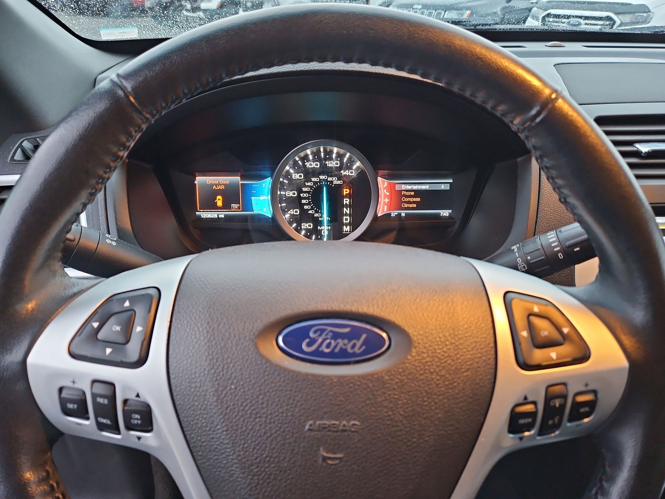 Used 2013 Ford Explorer XLT image 22