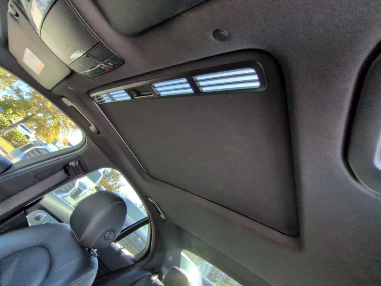 Used 2021 Mercedes-Benz C 300 Sedan image 19