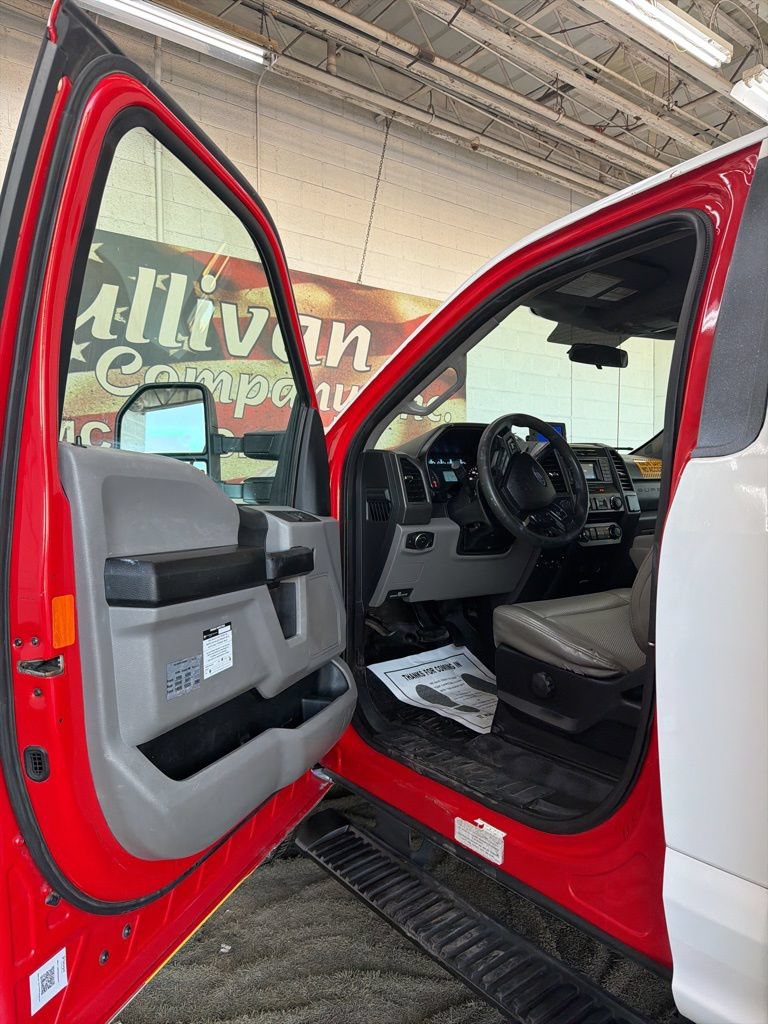 Used 2017 Ford F350 XL w/ Power Equipment Group AWD/4WD image 21