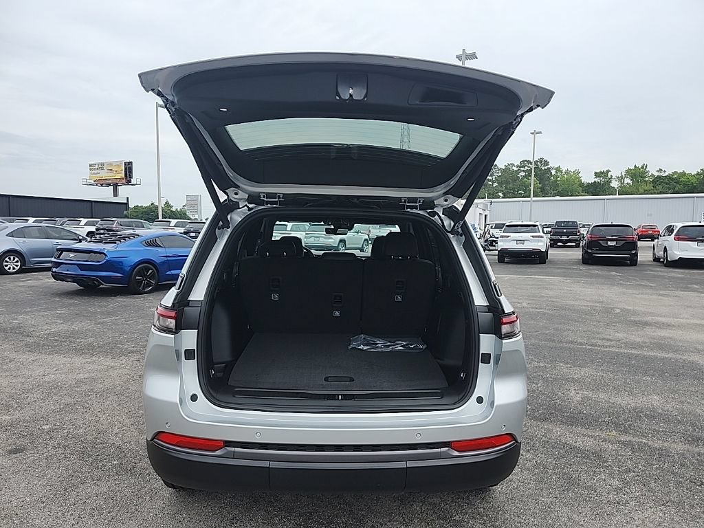 New 2026 Jeep Grand Cherokee Limited AWD/4WD image 27