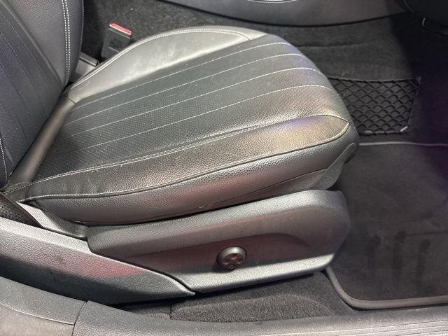 Used 2017 Mercedes-Benz E 300 image 16