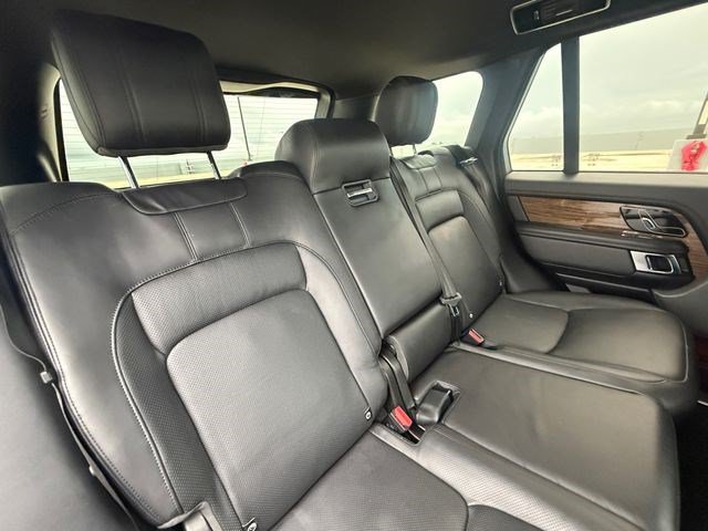 Used 2018 Land Rover Range Rover Supercharged AWD/4WD image 17