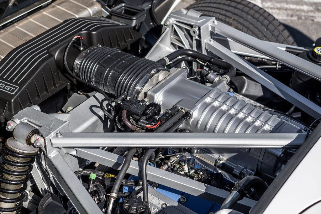 Used 2005 Ford GT image 21