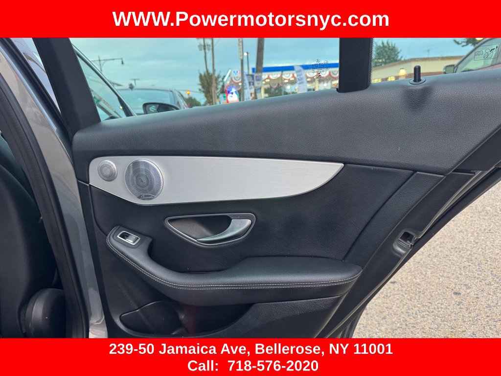 Used 2020 Mercedes-Benz C 300 Sedan image 24