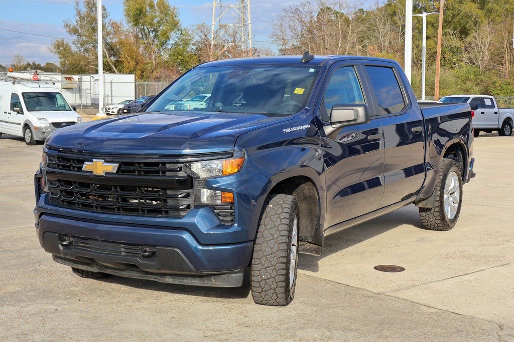 Used 2023 Chevrolet Silverado 1500 Custom image 22