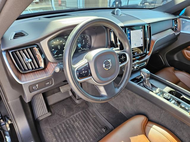 Used 2021 Volvo XC60 T6 Inscription w/ Protection Package Premier AWD/4WD image 24