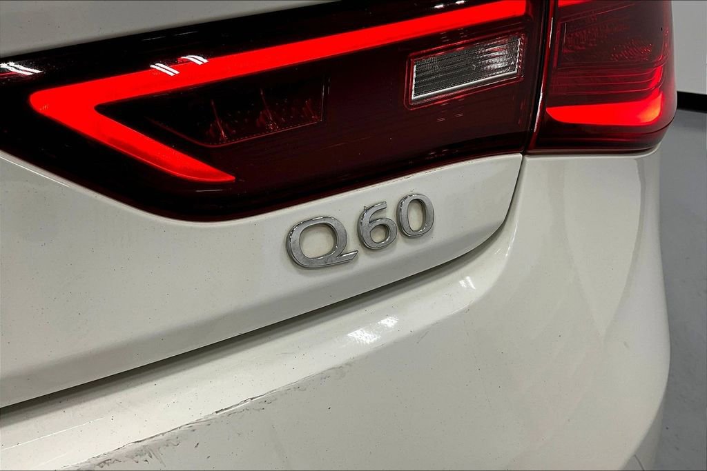 Used 2017 INFINITI Q60 w/ Premium Plus Package 3.0T image 39