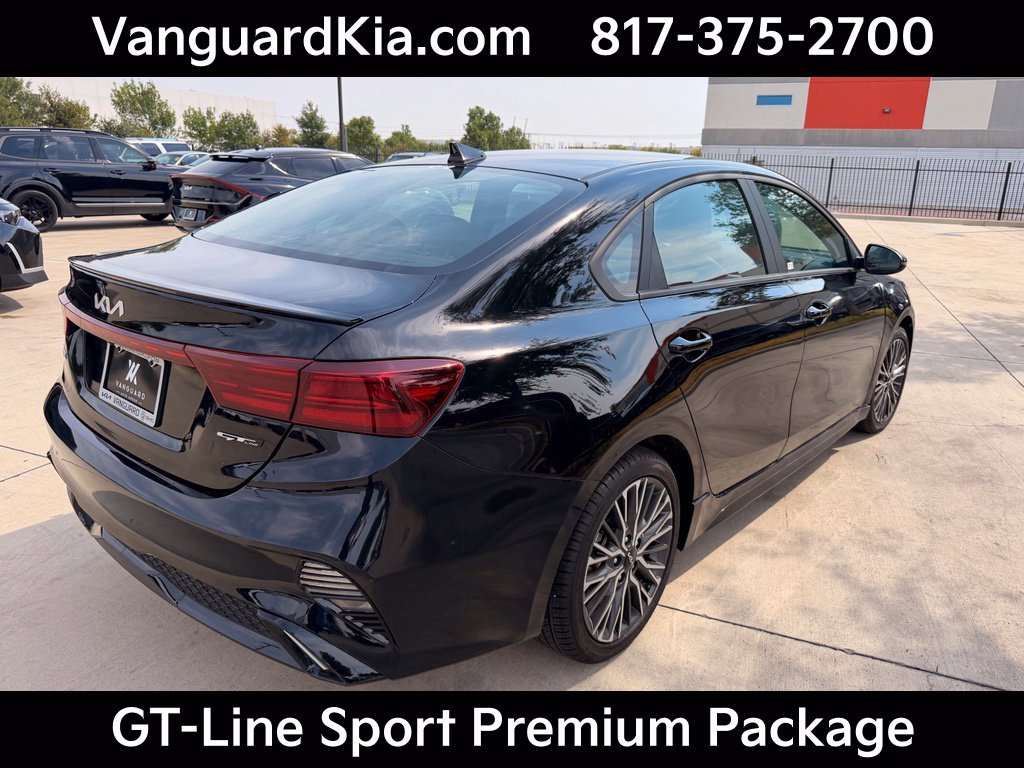 Certified 2024 Kia Forte GT-Line w/ GT-Line Premium Package FWD image 4