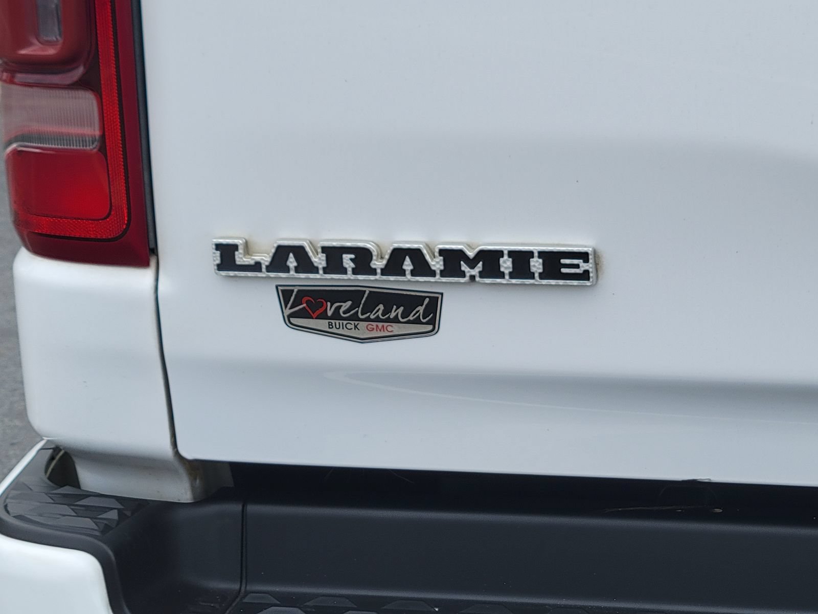 Used 2020 RAM 1500 Laramie w/ Sport Appearance Package AWD/4WD image 13