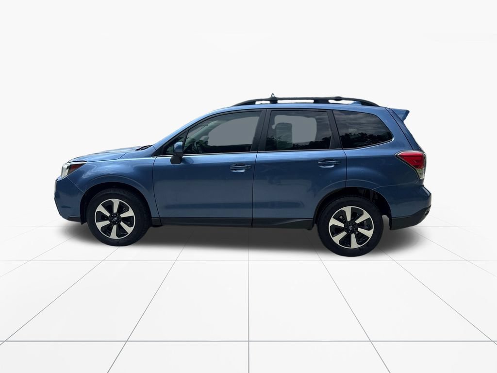 Used 2018 Subaru Forester 2.5i Premium AWD/4WD image 4
